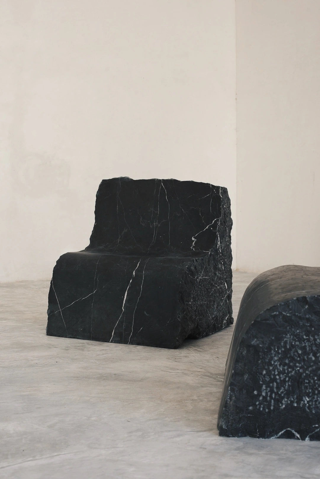 Yin / Yang Lounges